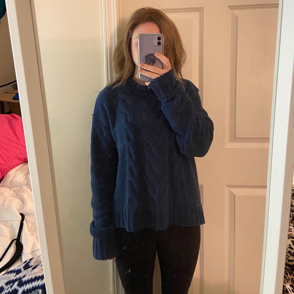 Dark Blue American Eagle Sweater Medium